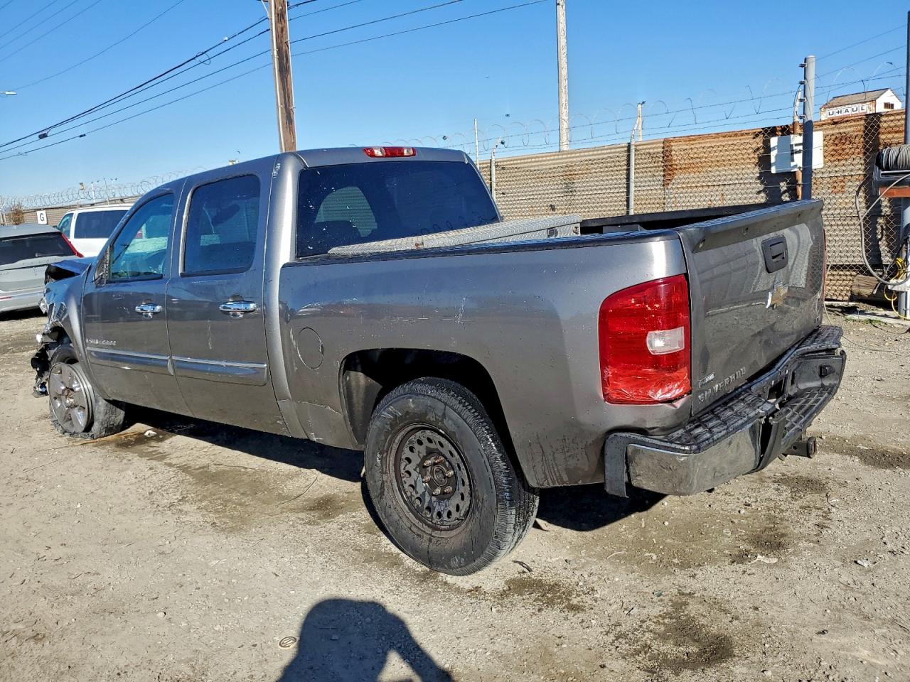 2009 CHEVROLET SILVERADO C1500 LT photo 3