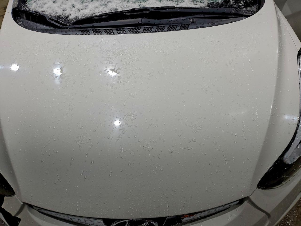 2016 HYUNDAI ELANTRA photo 11