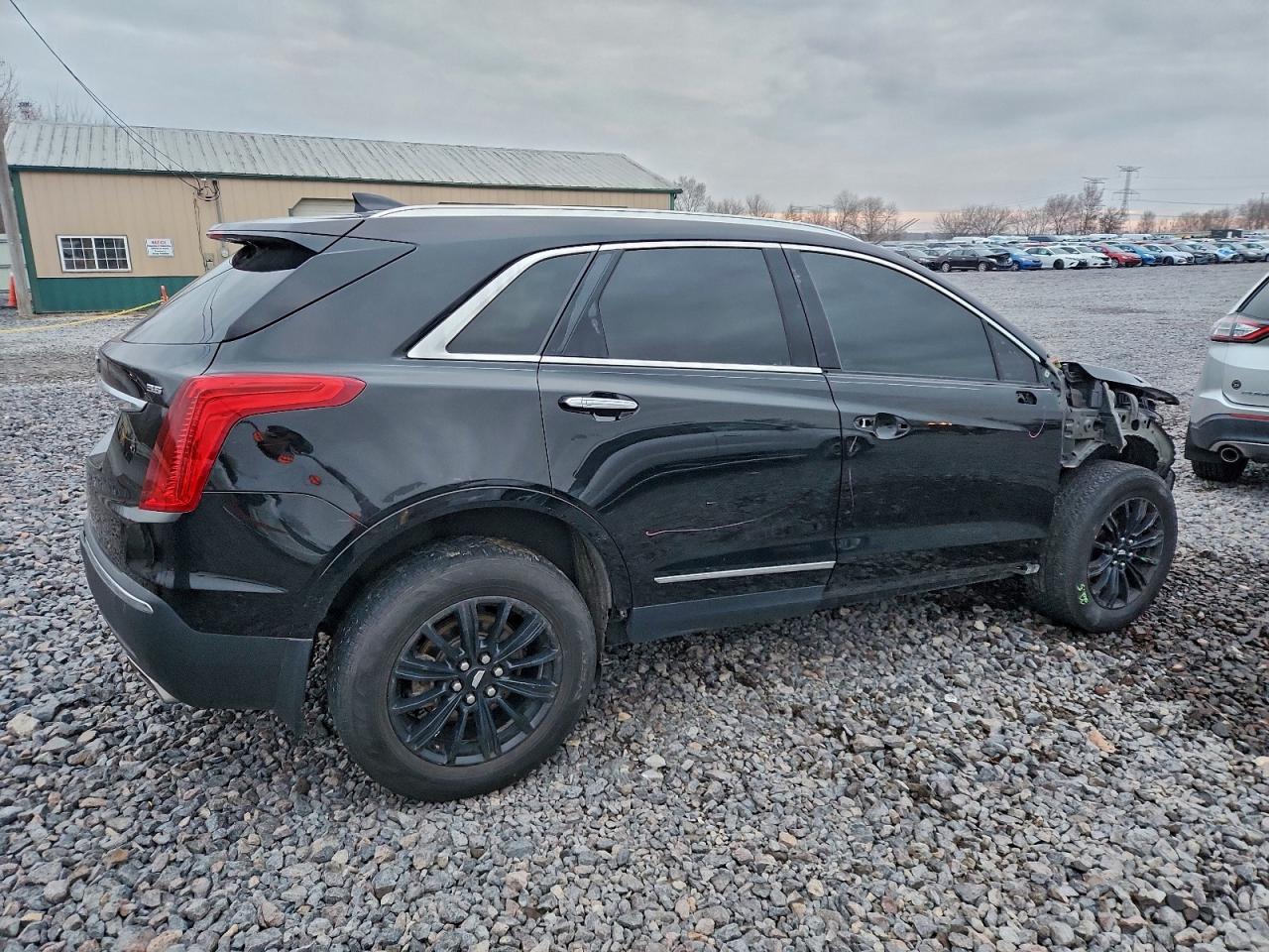 2017 CADILLAC XT5 photo 5
