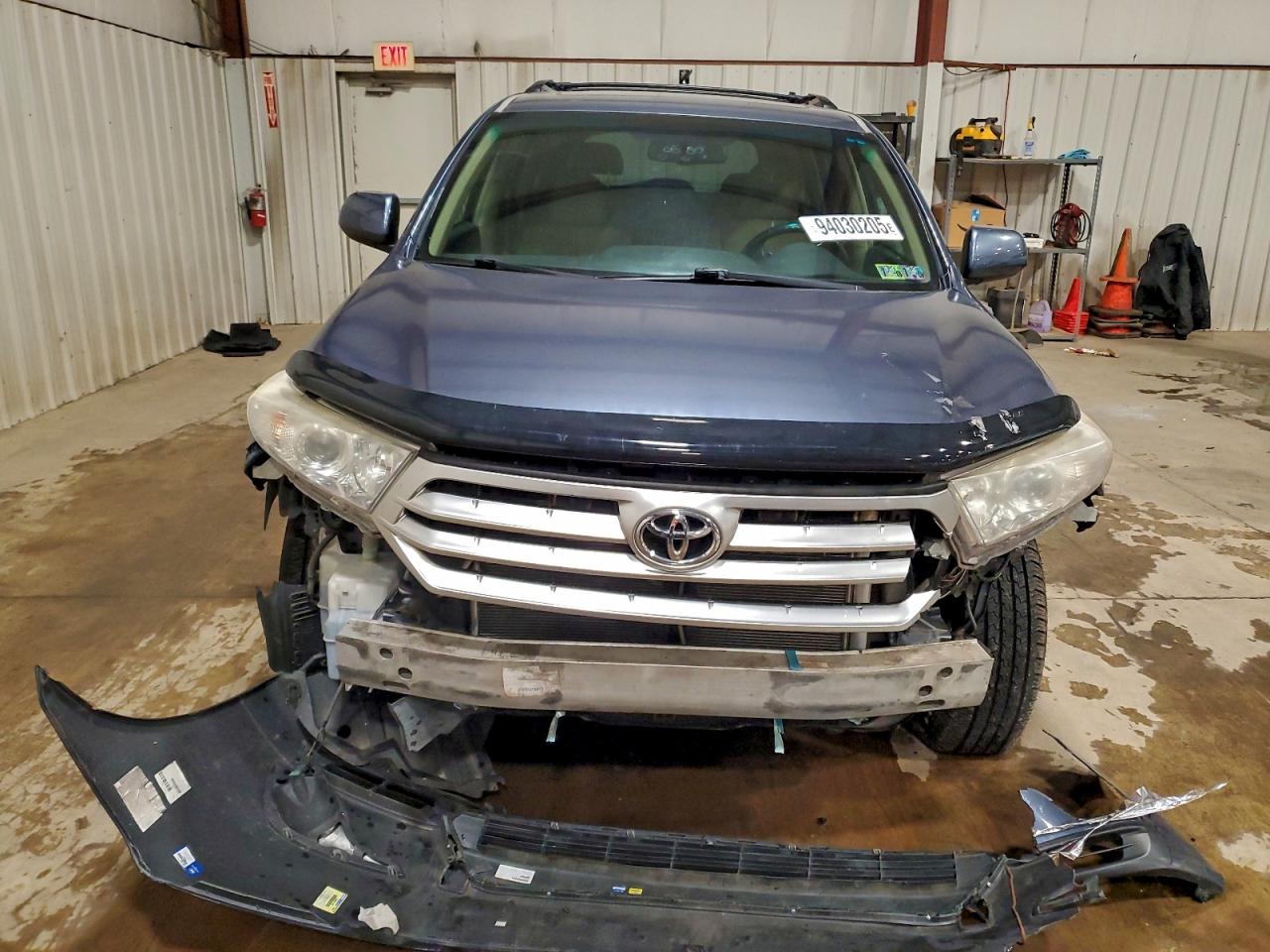 2012 TOYOTA HIGHLANDER SE photo 5
