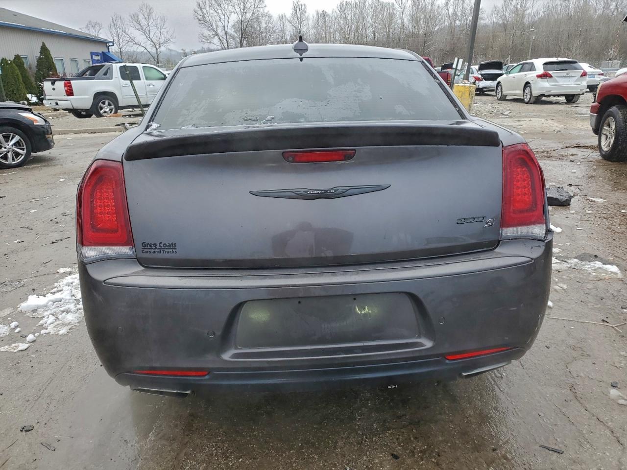 2018 CHRYSLER 300 S photo 11