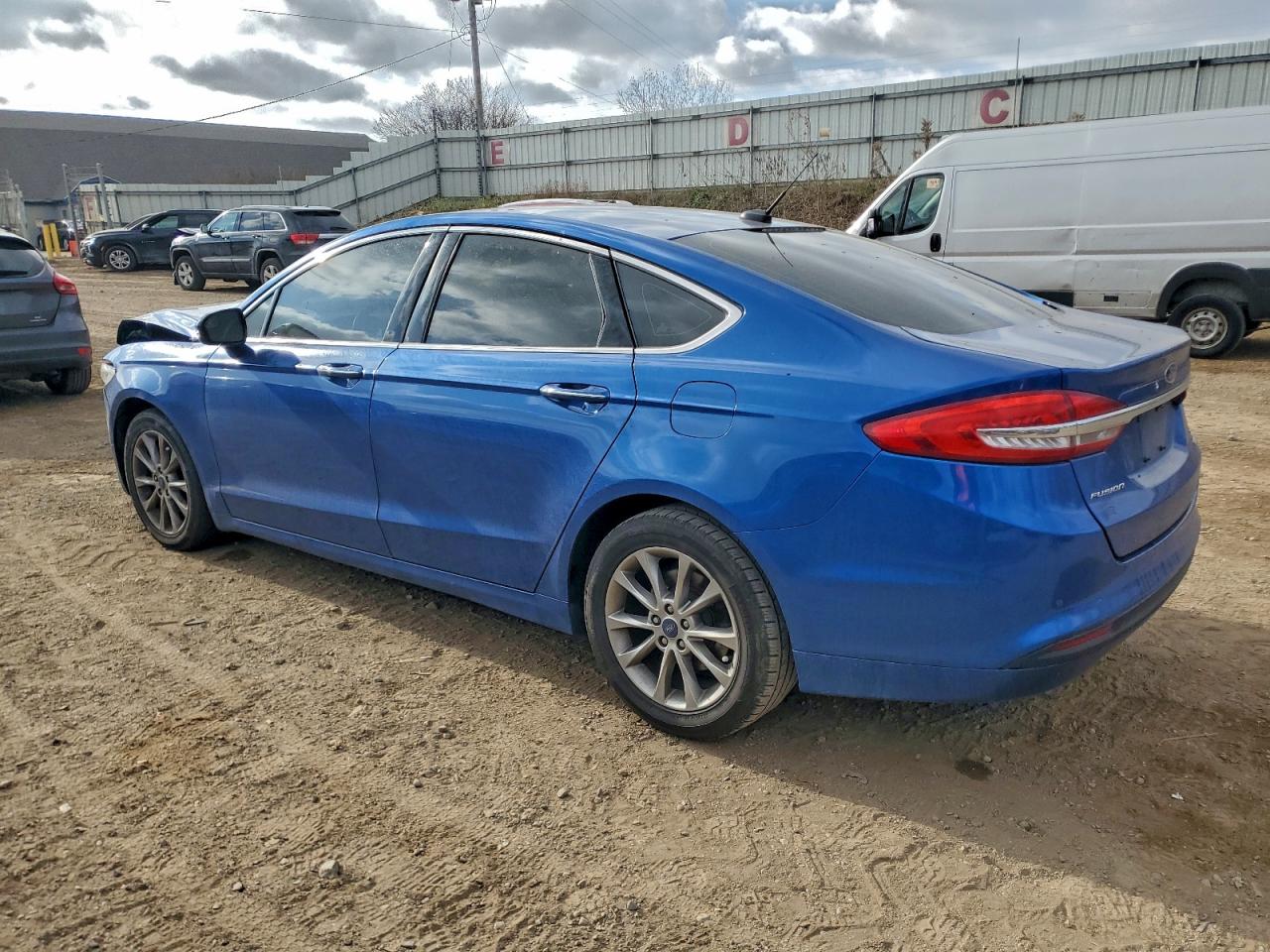 2017 FORD FUSION SE photo 3