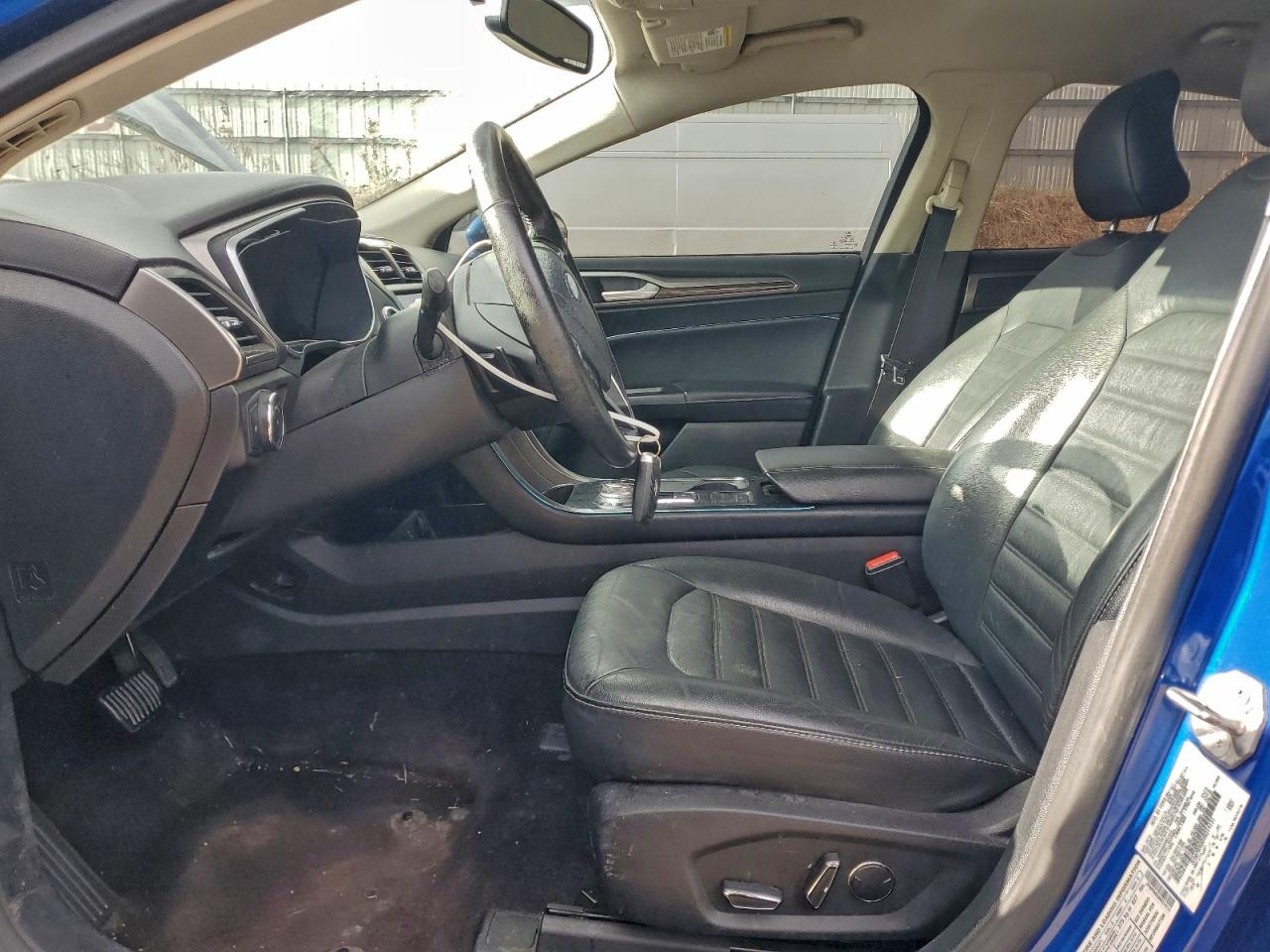 2017 FORD FUSION SE photo 13