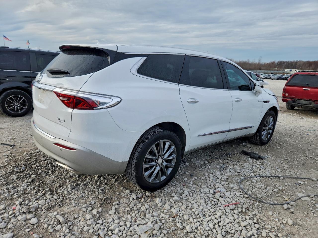 2022 BUICK ENCLAVE PREMIUM photo 3