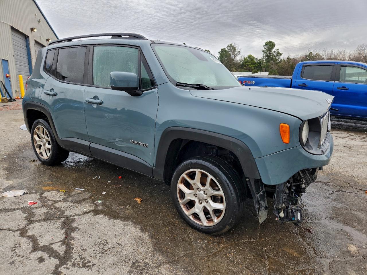 2017 JEEP RENEGADE LATITUDE photo 7