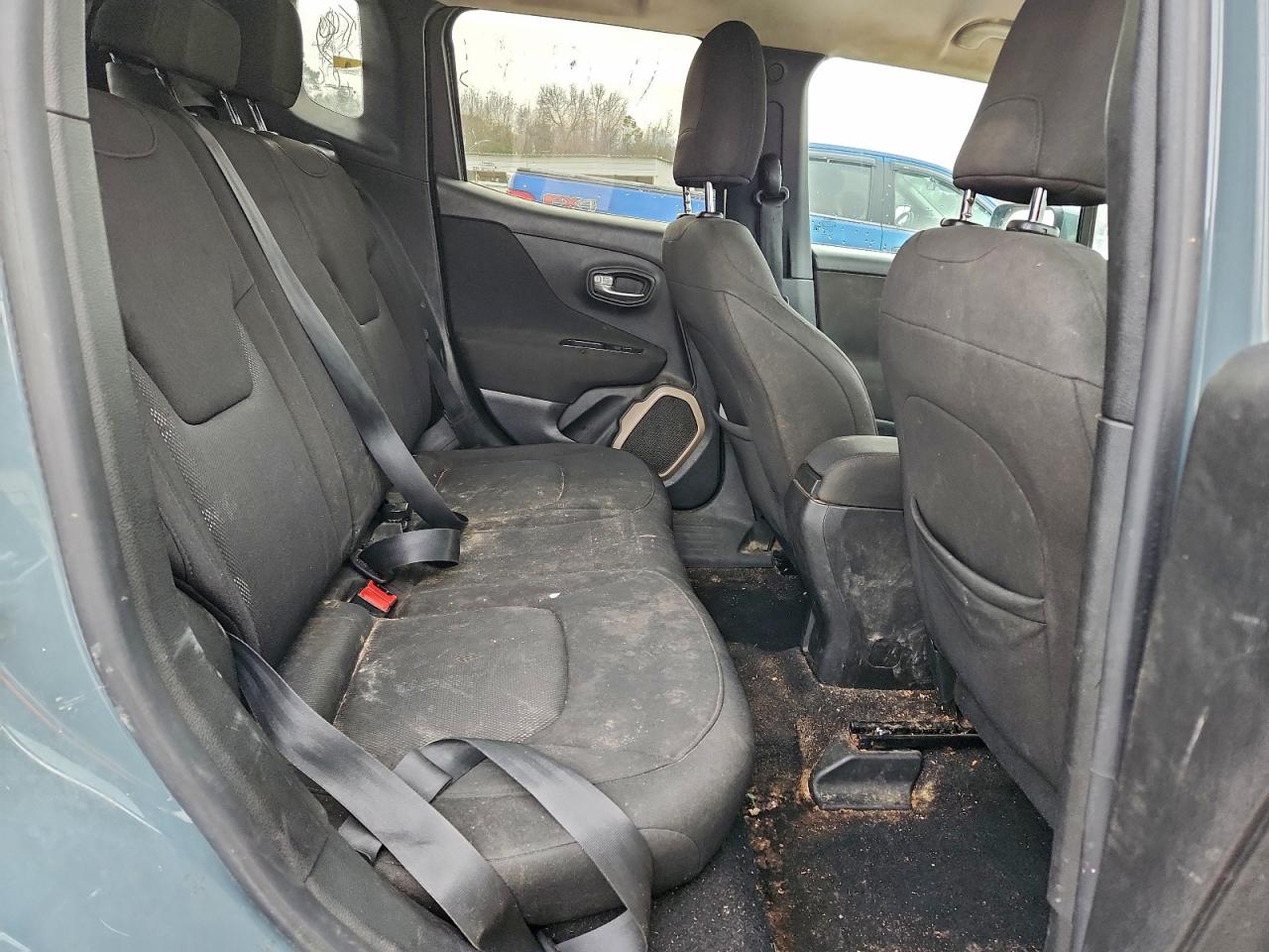 2017 JEEP RENEGADE LATITUDE photo 19