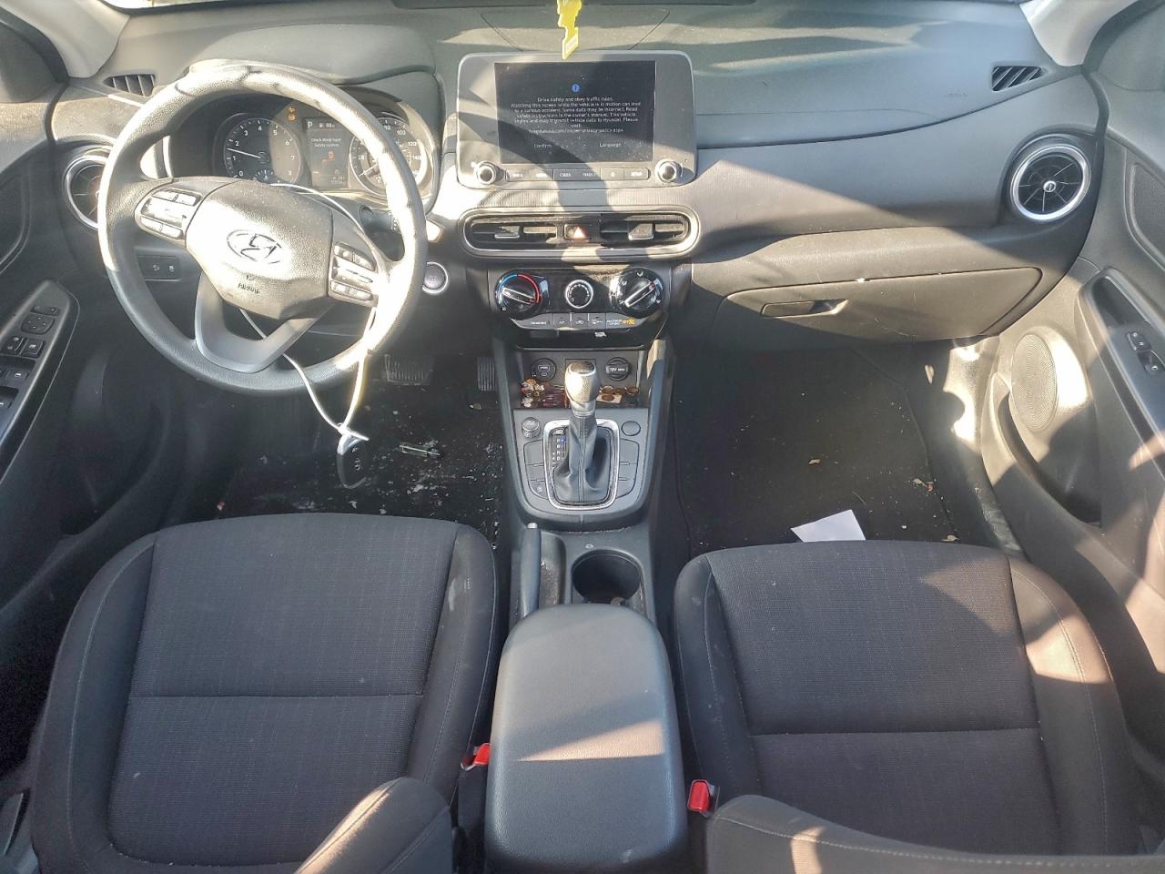 2022 HYUNDAI KONA SEL photo 15