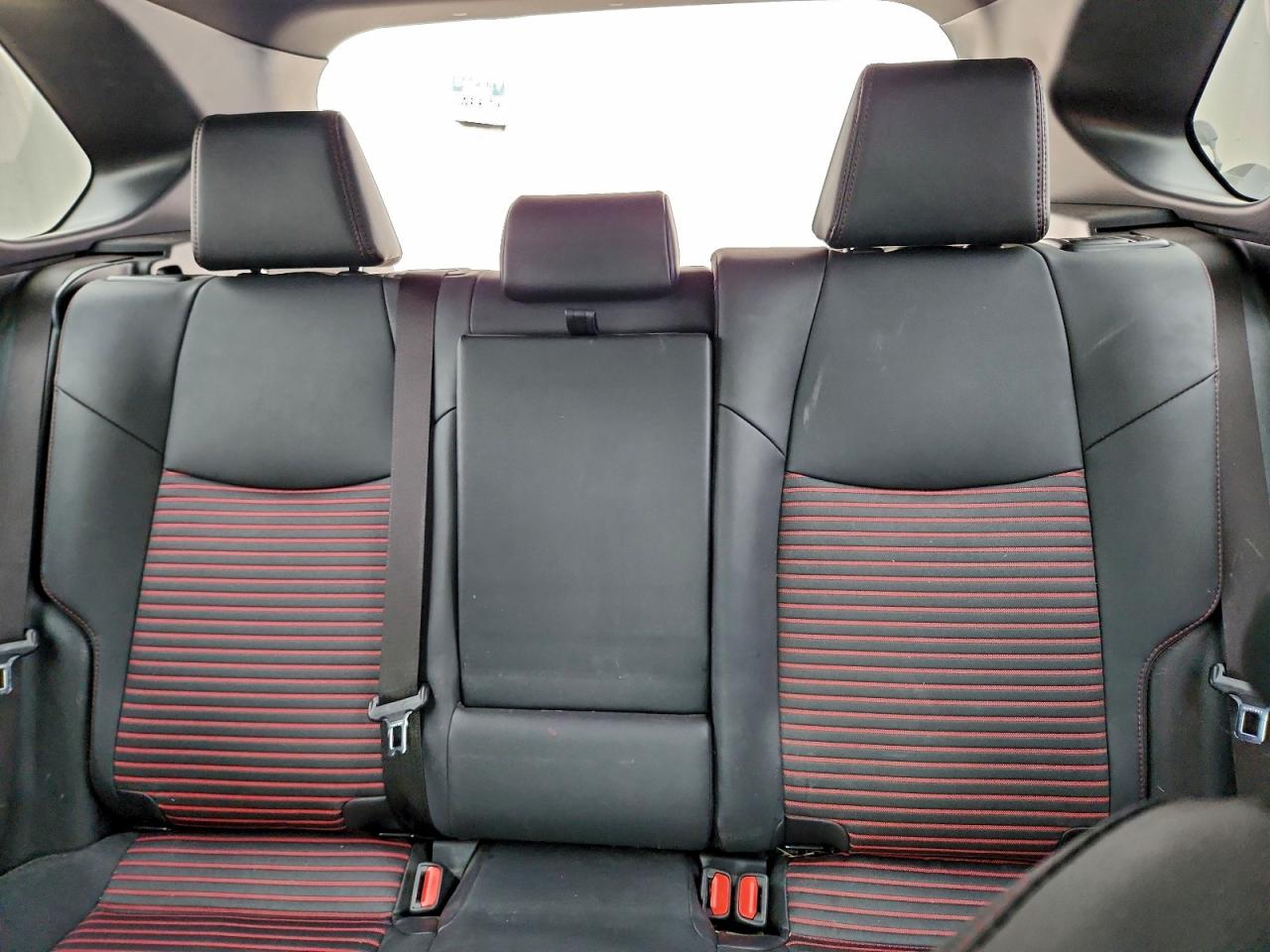 2022 TOYOTA RAV4 PRIME XSE photo 10