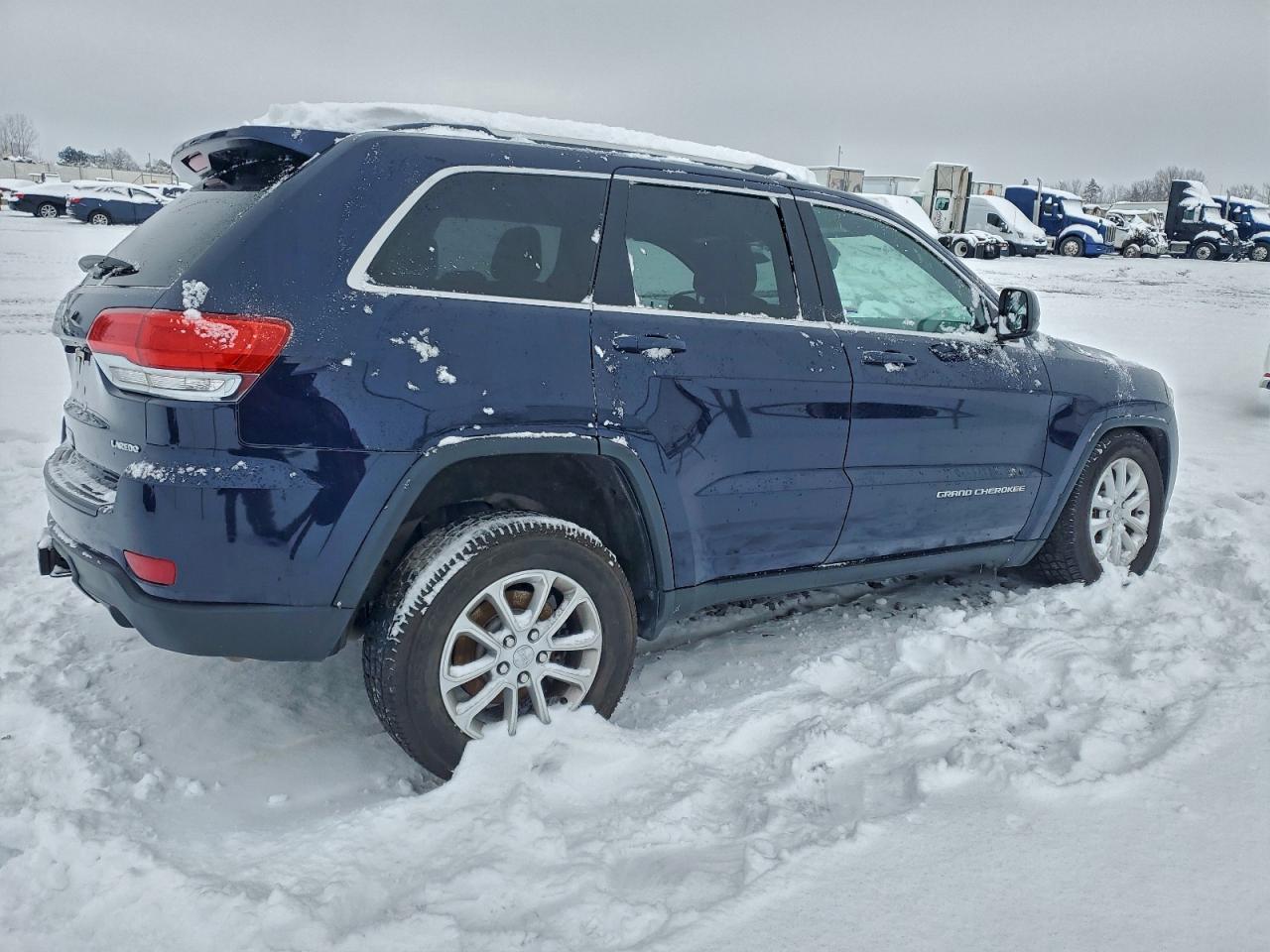 2015 JEEP GRAND CHEROKEE LAREDO photo 5