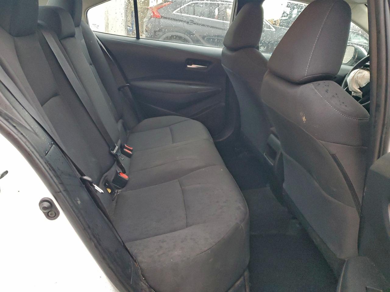 2021 TOYOTA COROLLA LE photo 19