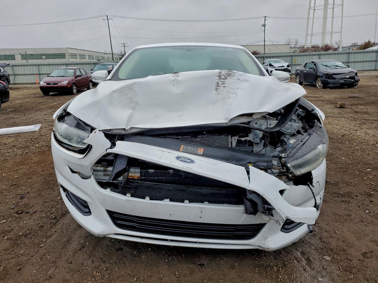 2013 FORD FUSION SE photo 9