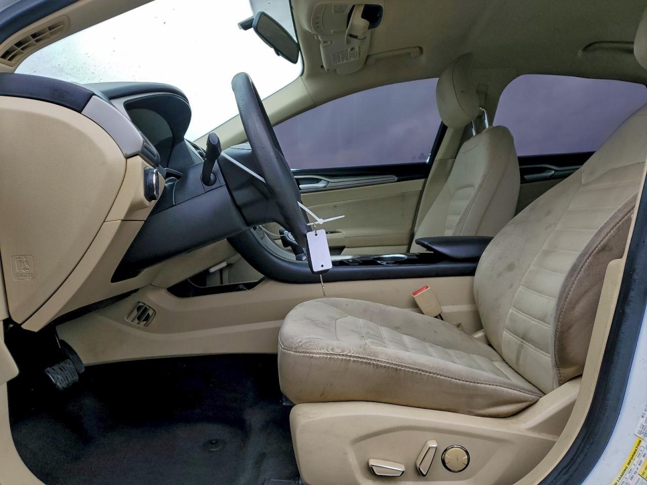 2013 FORD FUSION SE photo 13