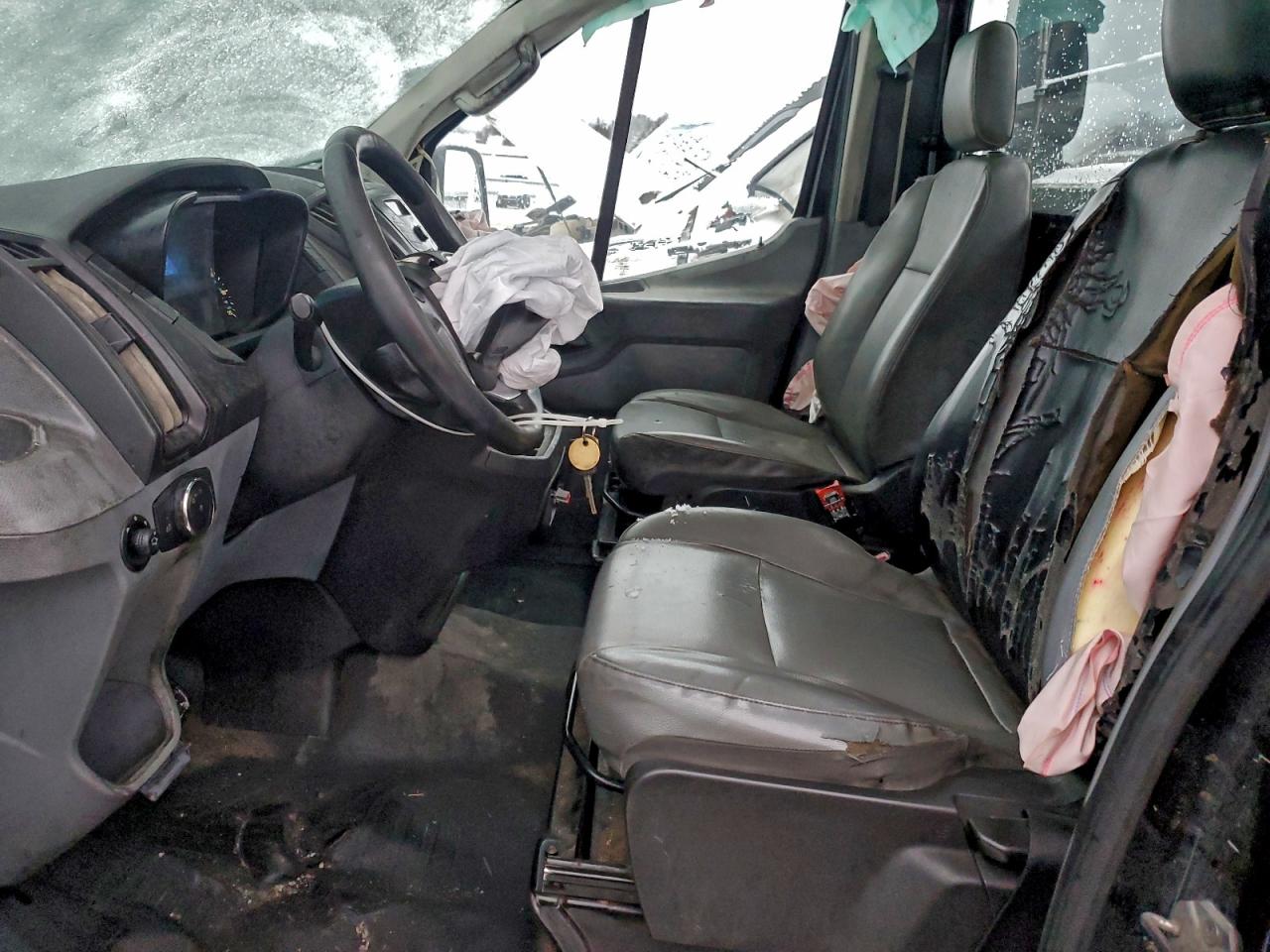 2018 FORD TRANSIT CAB & CHASSI photo 7