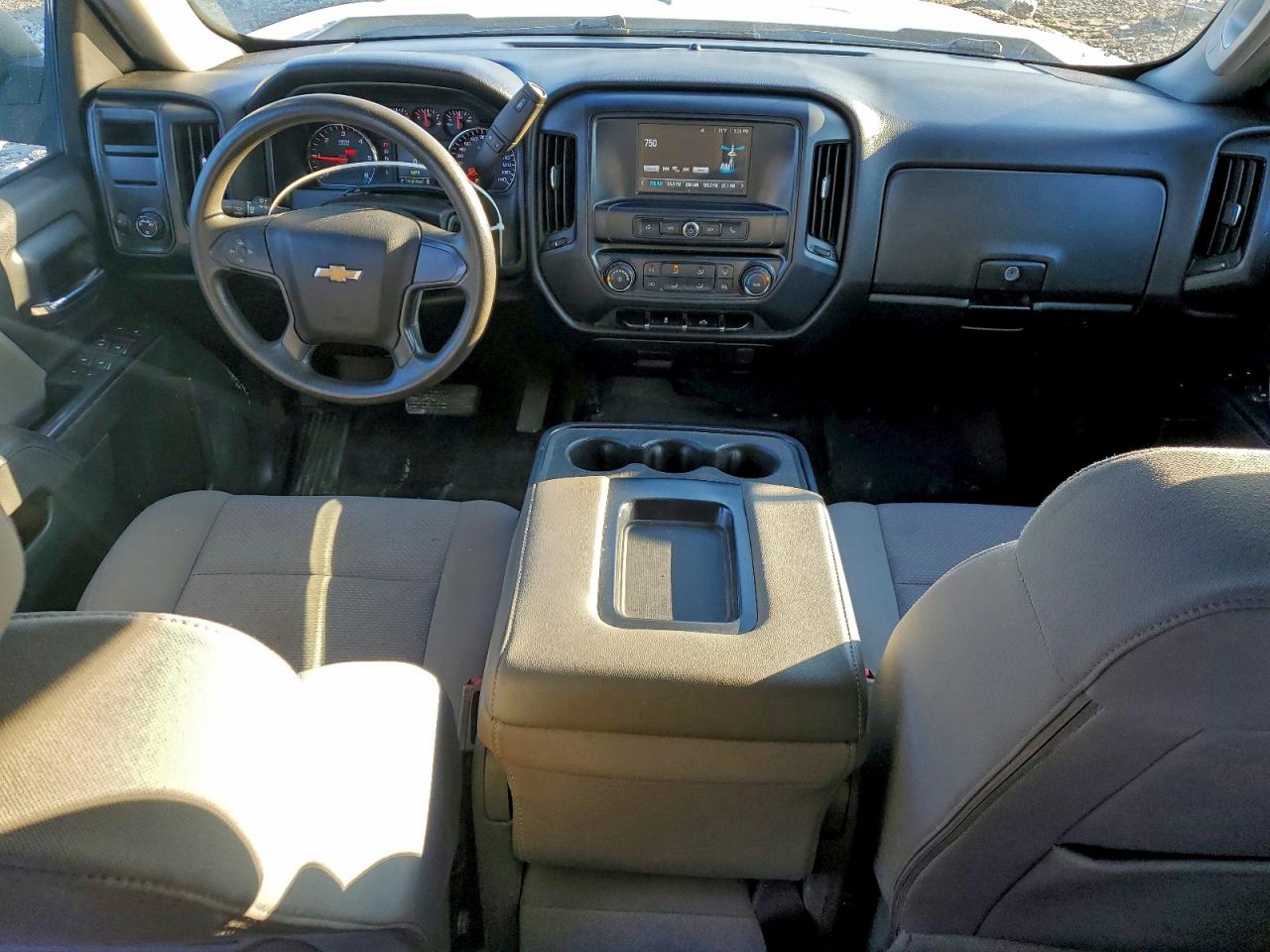 2017 CHEVROLET SILVERADO C1500 photo 8
