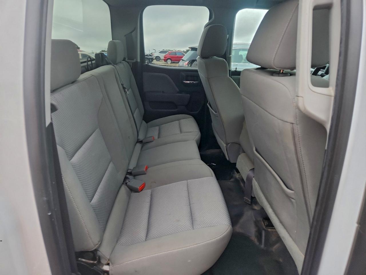 2017 CHEVROLET SILVERADO C1500 photo 10