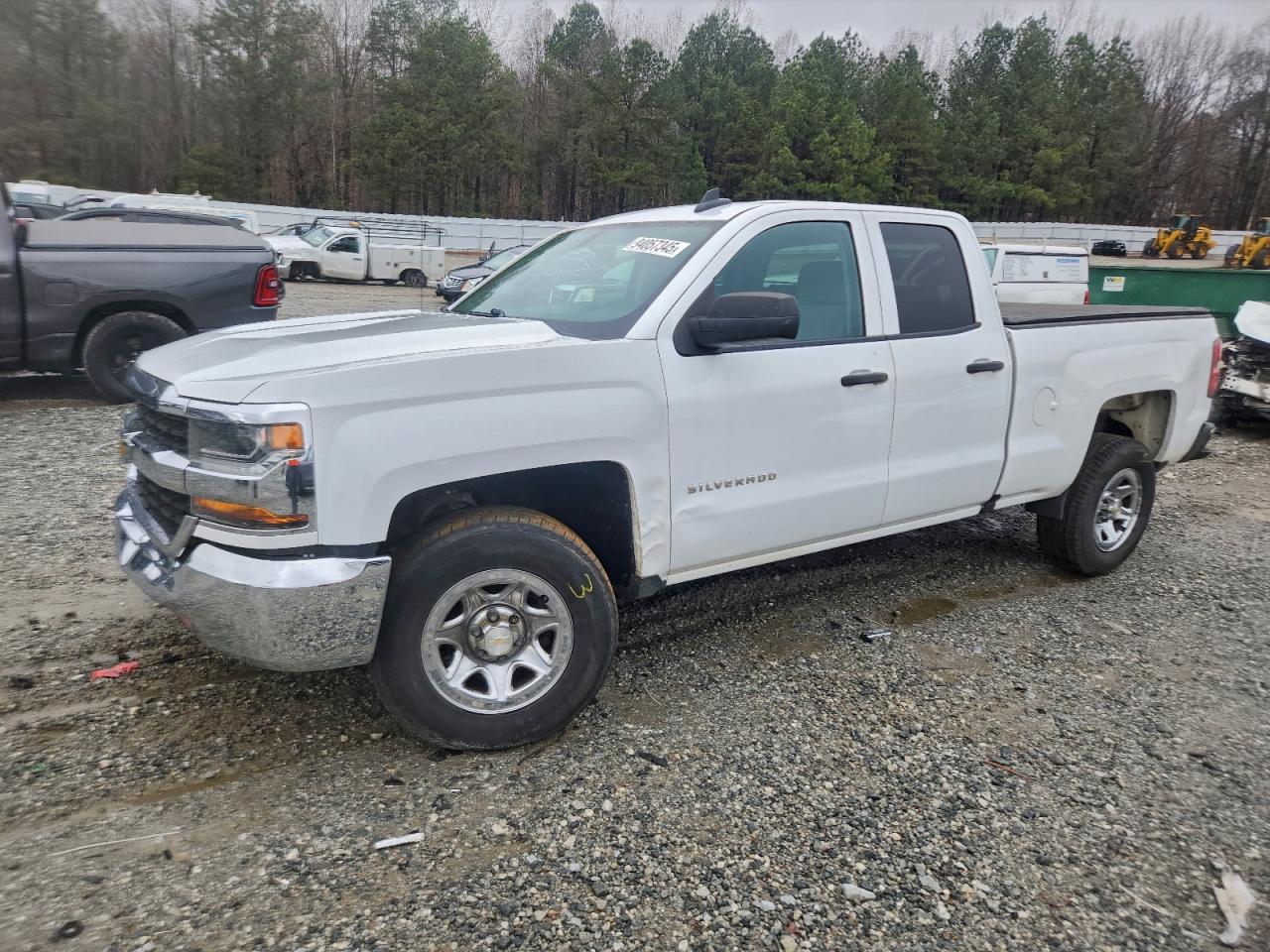 2017 CHEVROLET SILVERADO