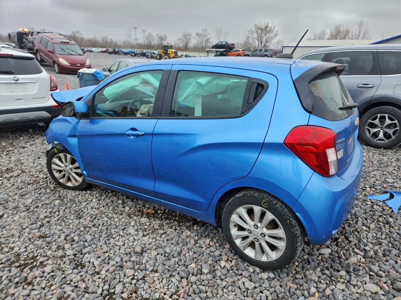 2016 CHEVROLET SPARK 1LT photo 4