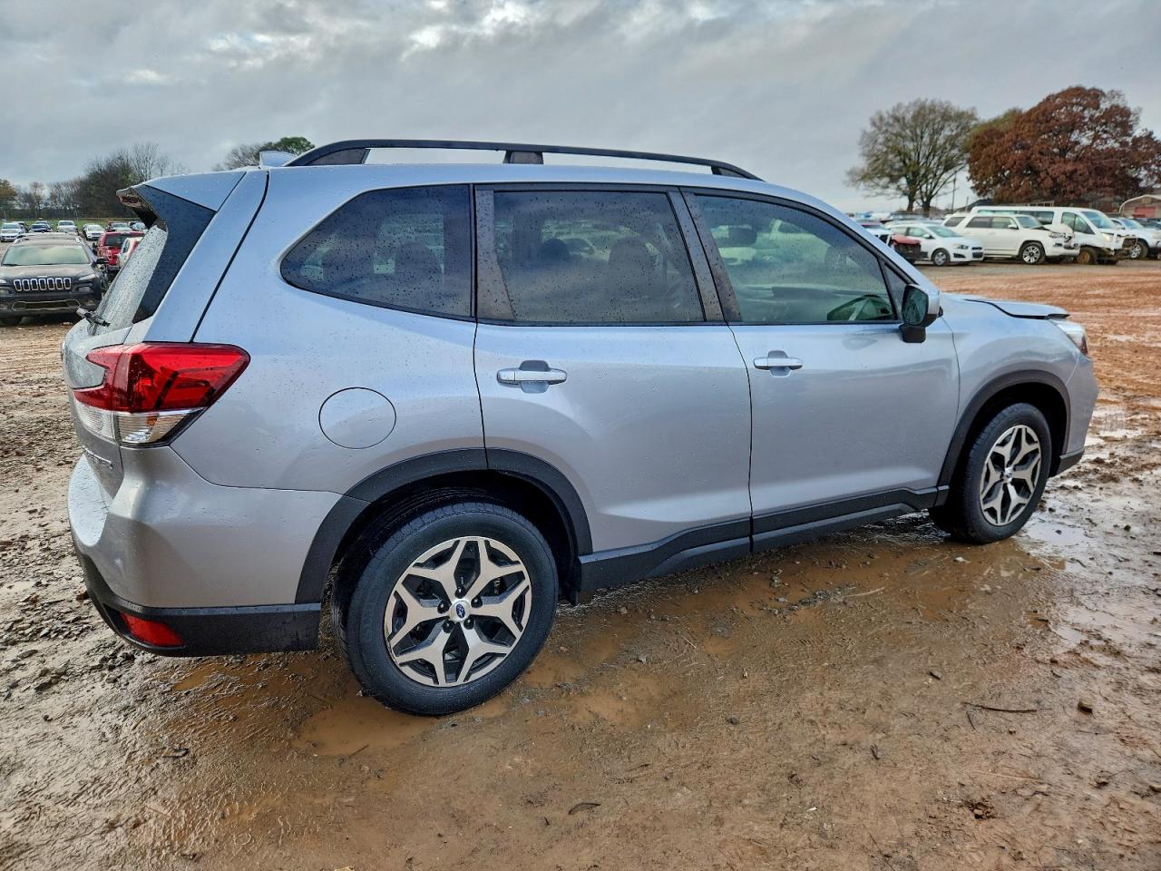 2021 SUBARU FORESTER PREMIUM photo 7