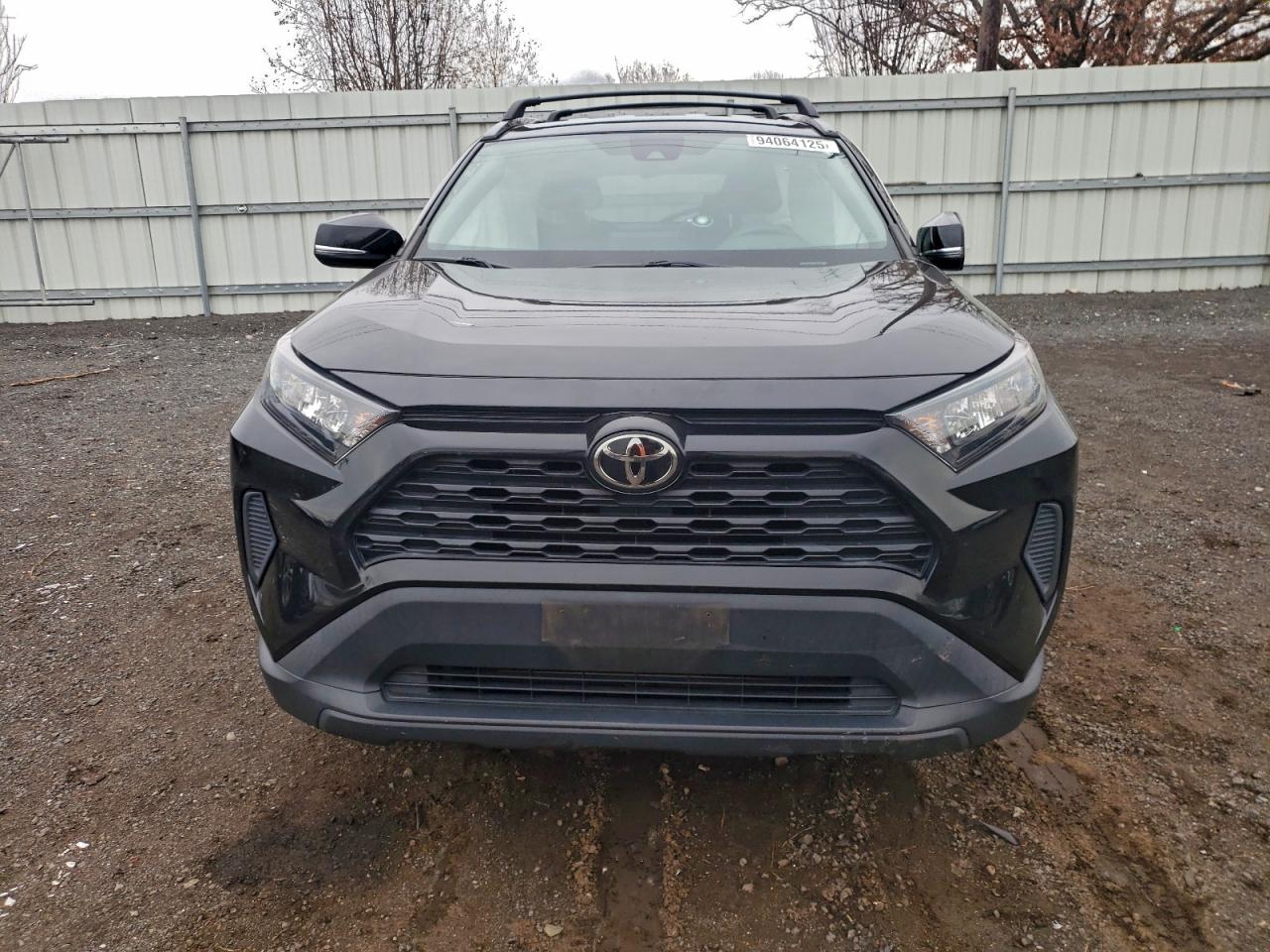 2021 TOYOTA RAV4 LE photo 9