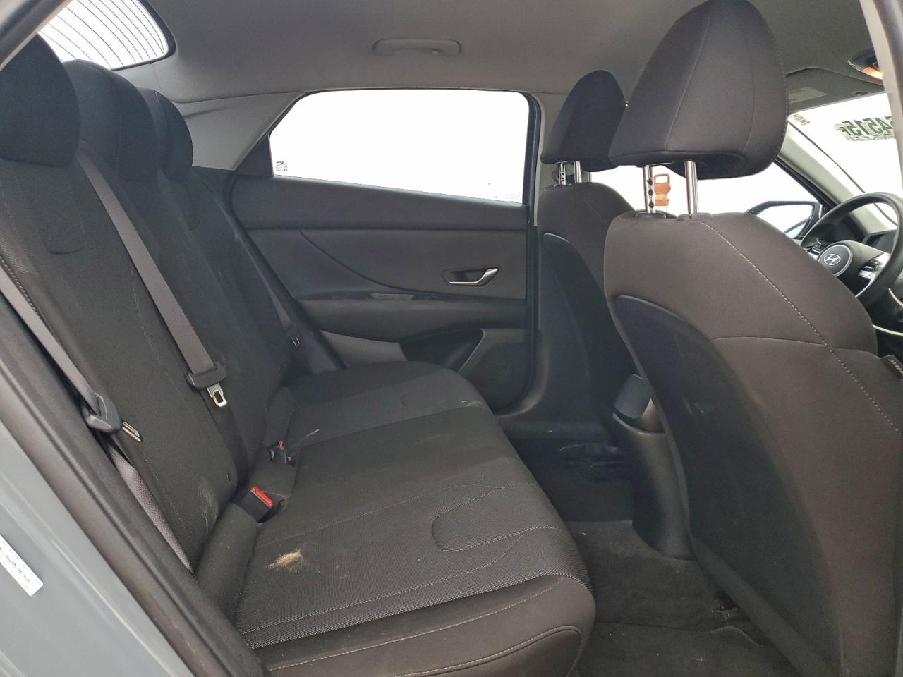 2022 HYUNDAI ELANTRA photo 19