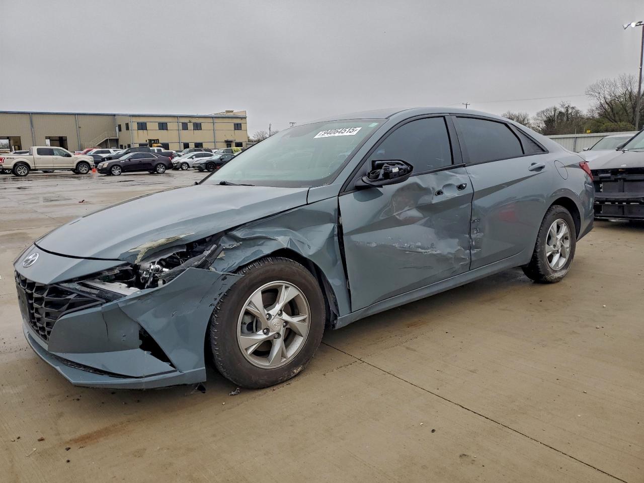 2022 HYUNDAI ELANTRA