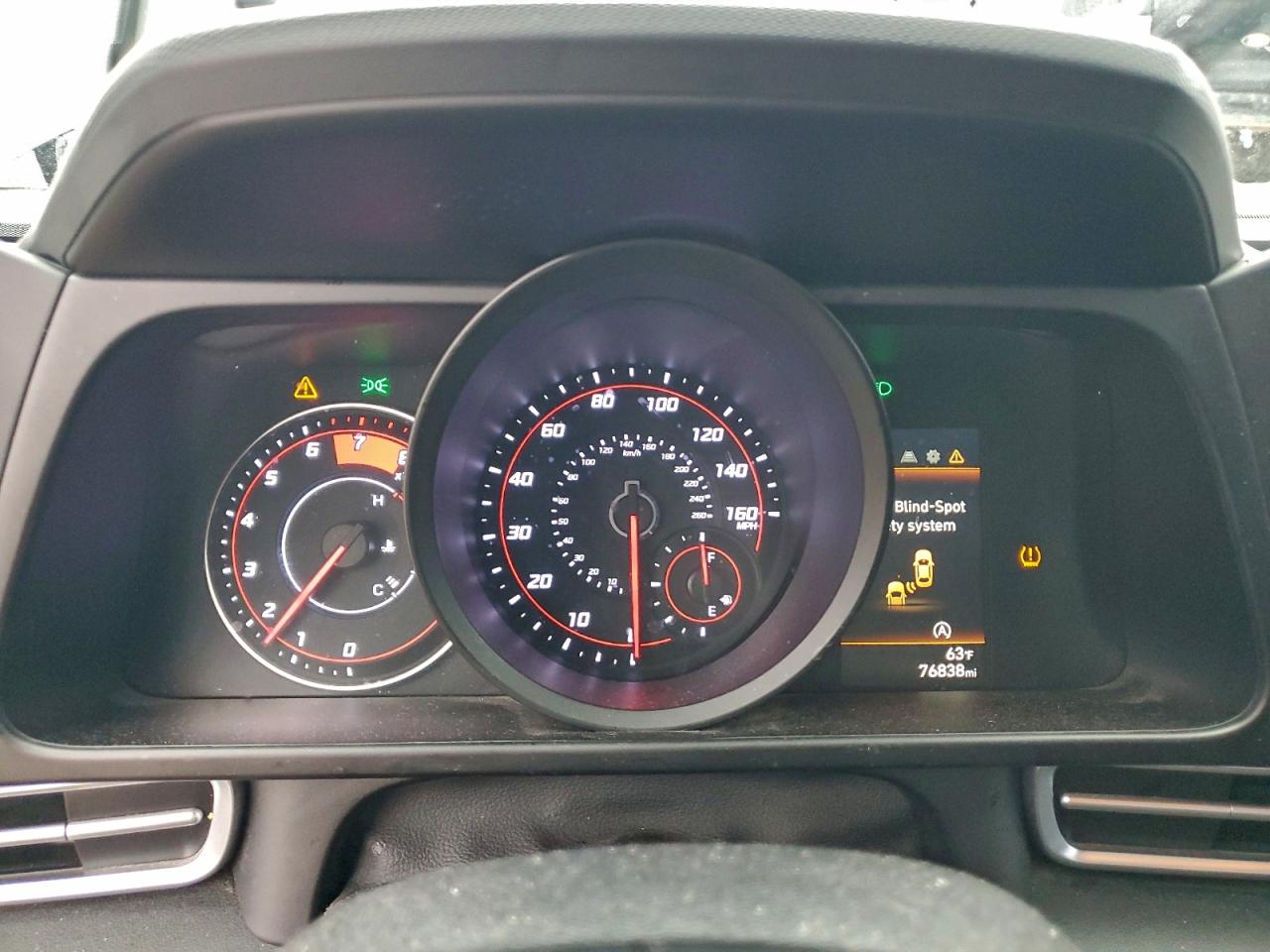 2022 HYUNDAI ELANTRA photo 17