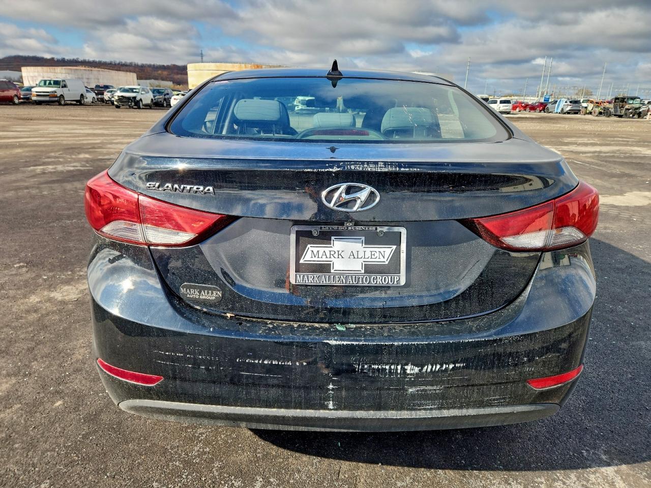 2015 HYUNDAI ELANTRA SE photo 11