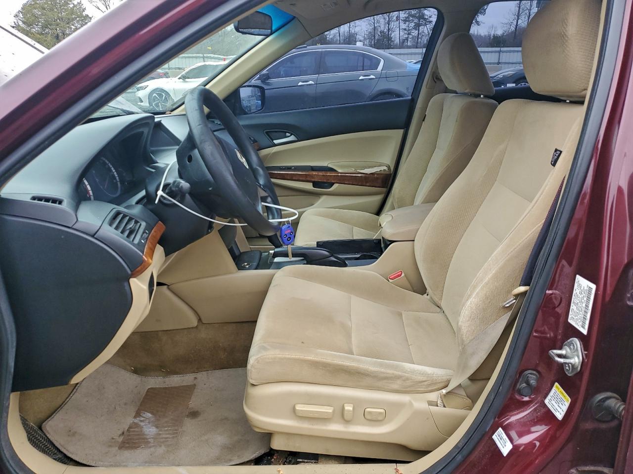 2012 HONDA ACCORD EX photo 19