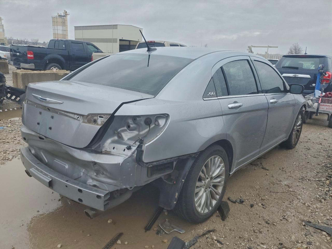 2013 CHRYSLER 200 LIMITED photo 5