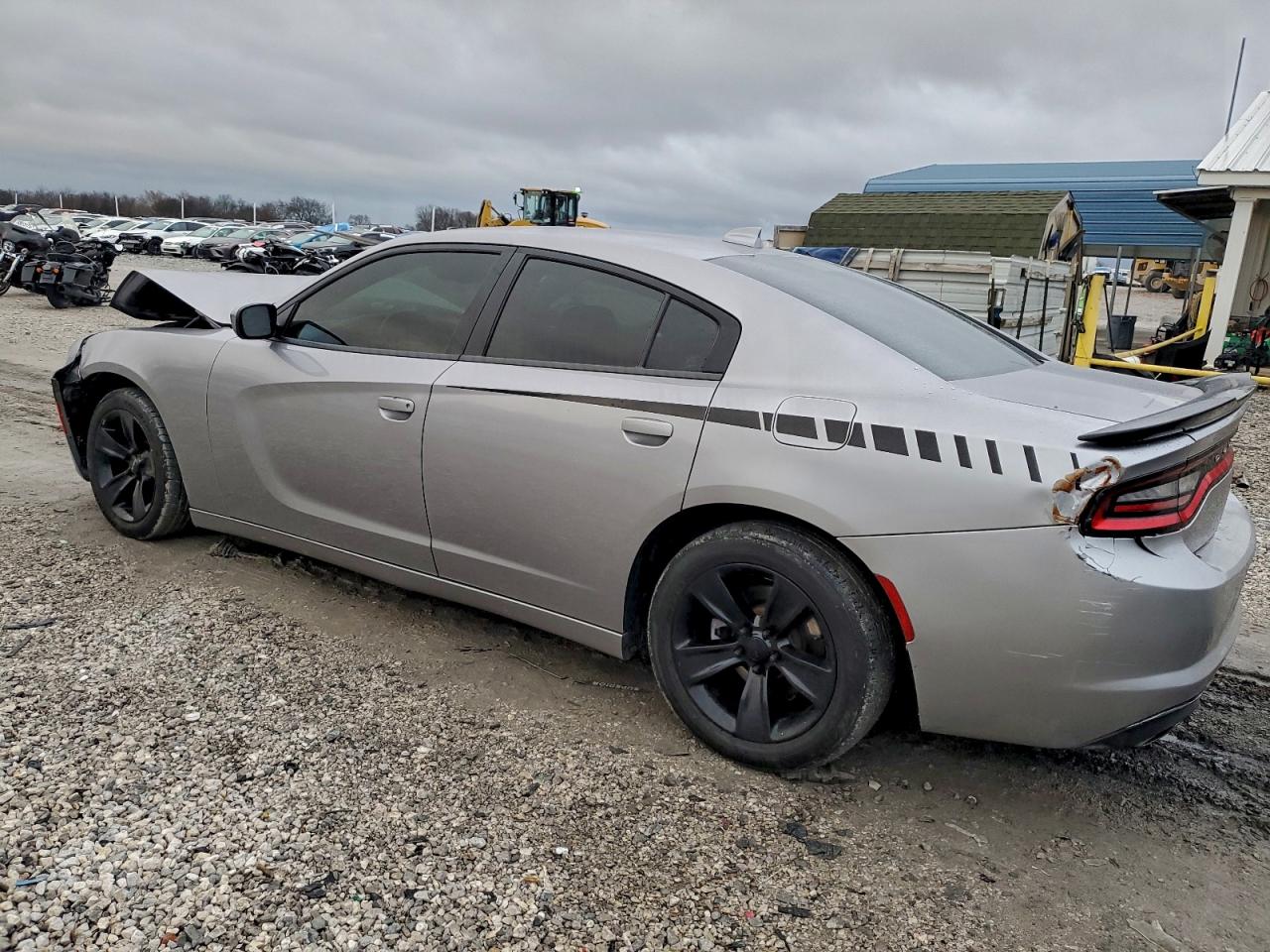 2017 DODGE CHARGER SXT photo 3