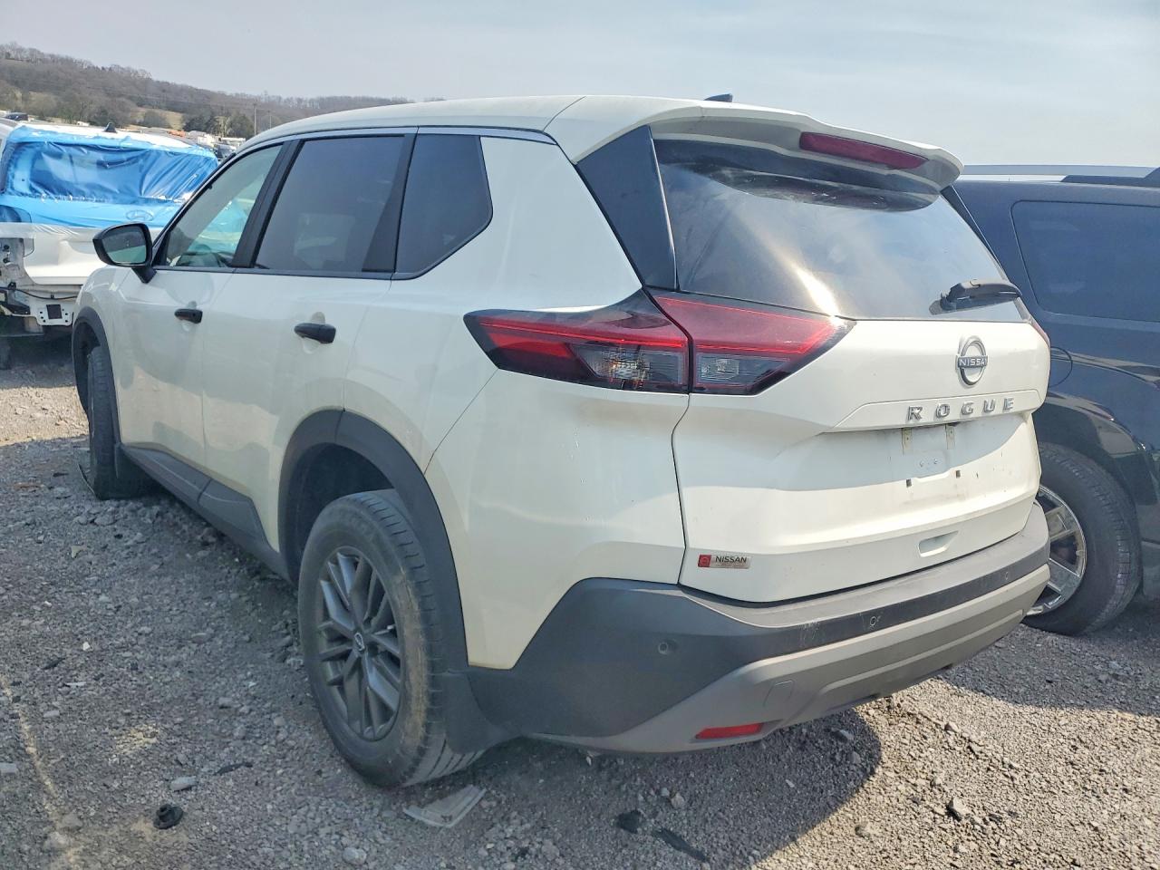 2023 NISSAN ROGUE S photo 2