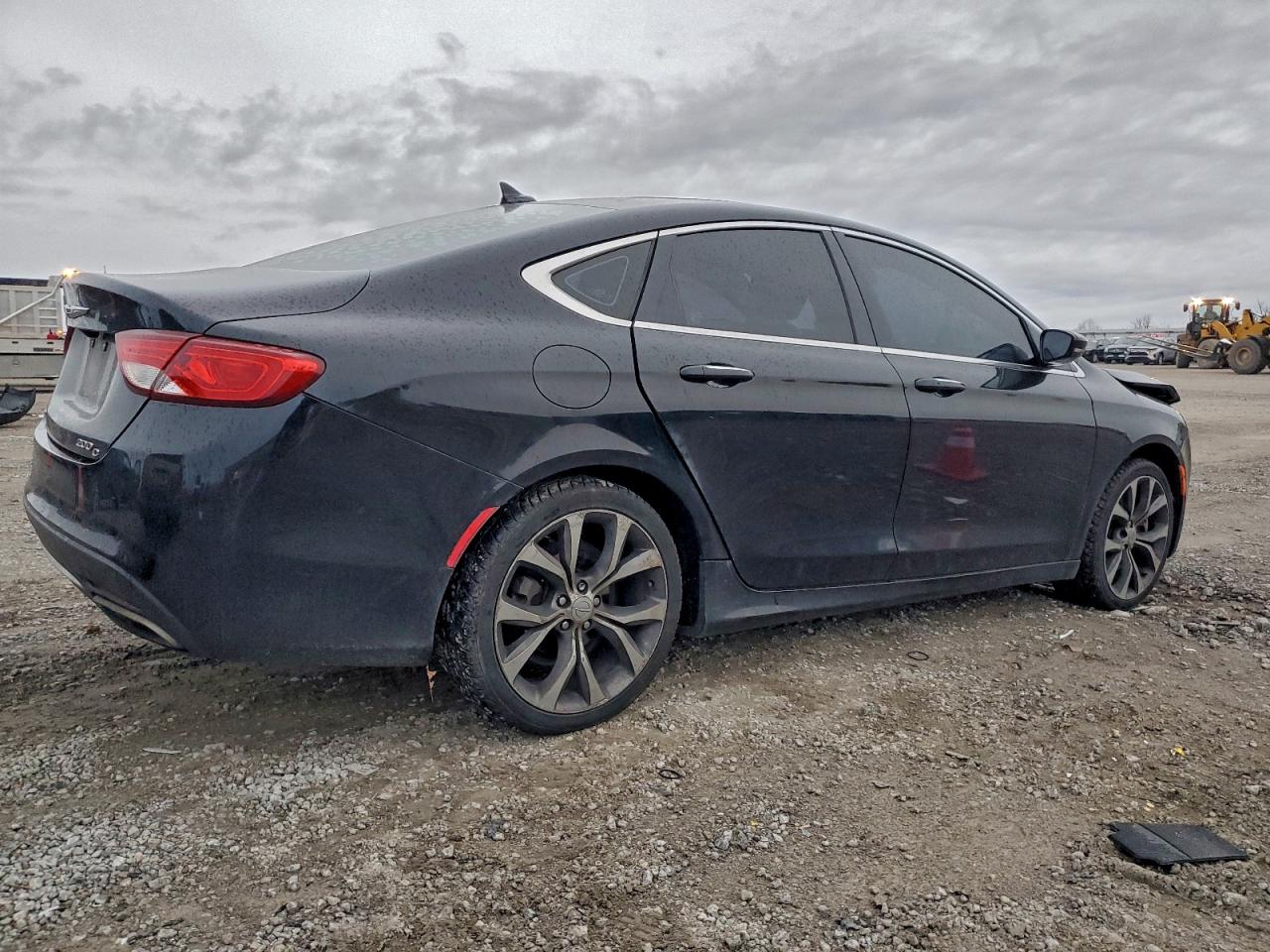 2015 CHRYSLER 200 C photo 3