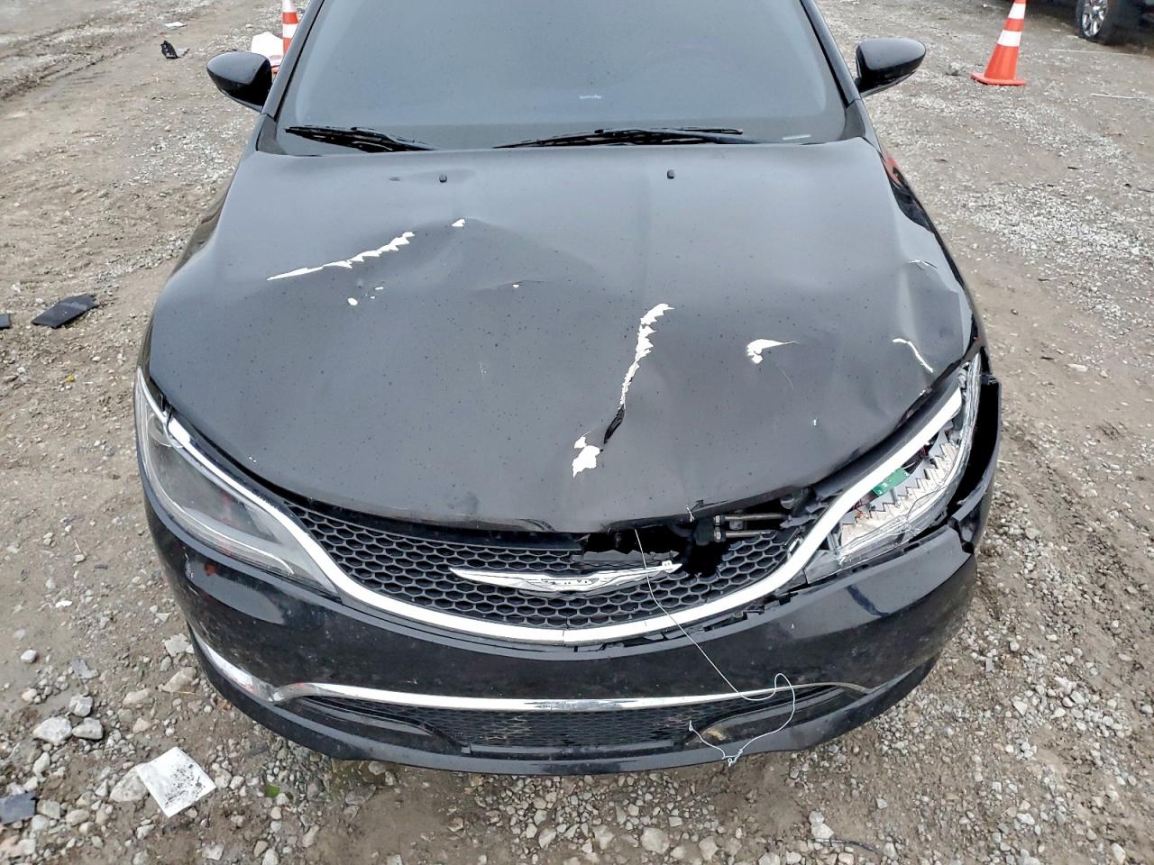 2015 CHRYSLER 200 C photo 11