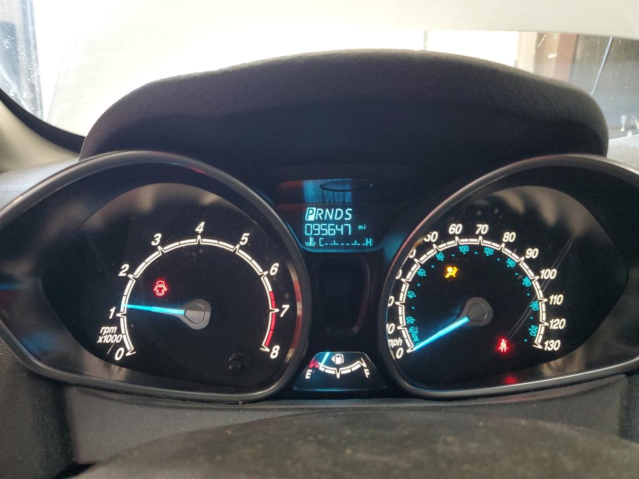 2015 FORD FIESTA SE photo 9