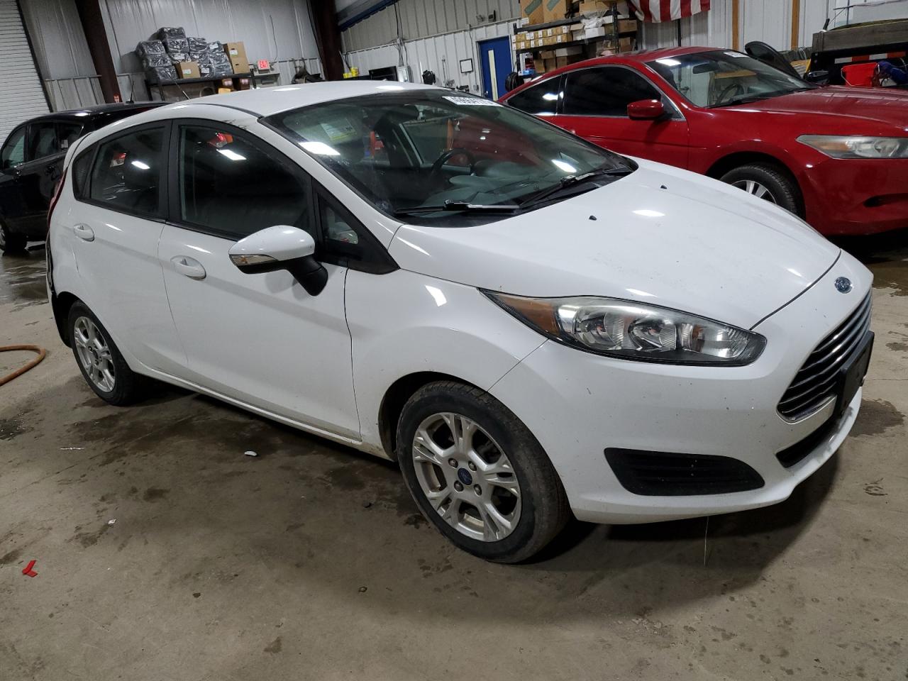 2015 FORD FIESTA SE photo 4