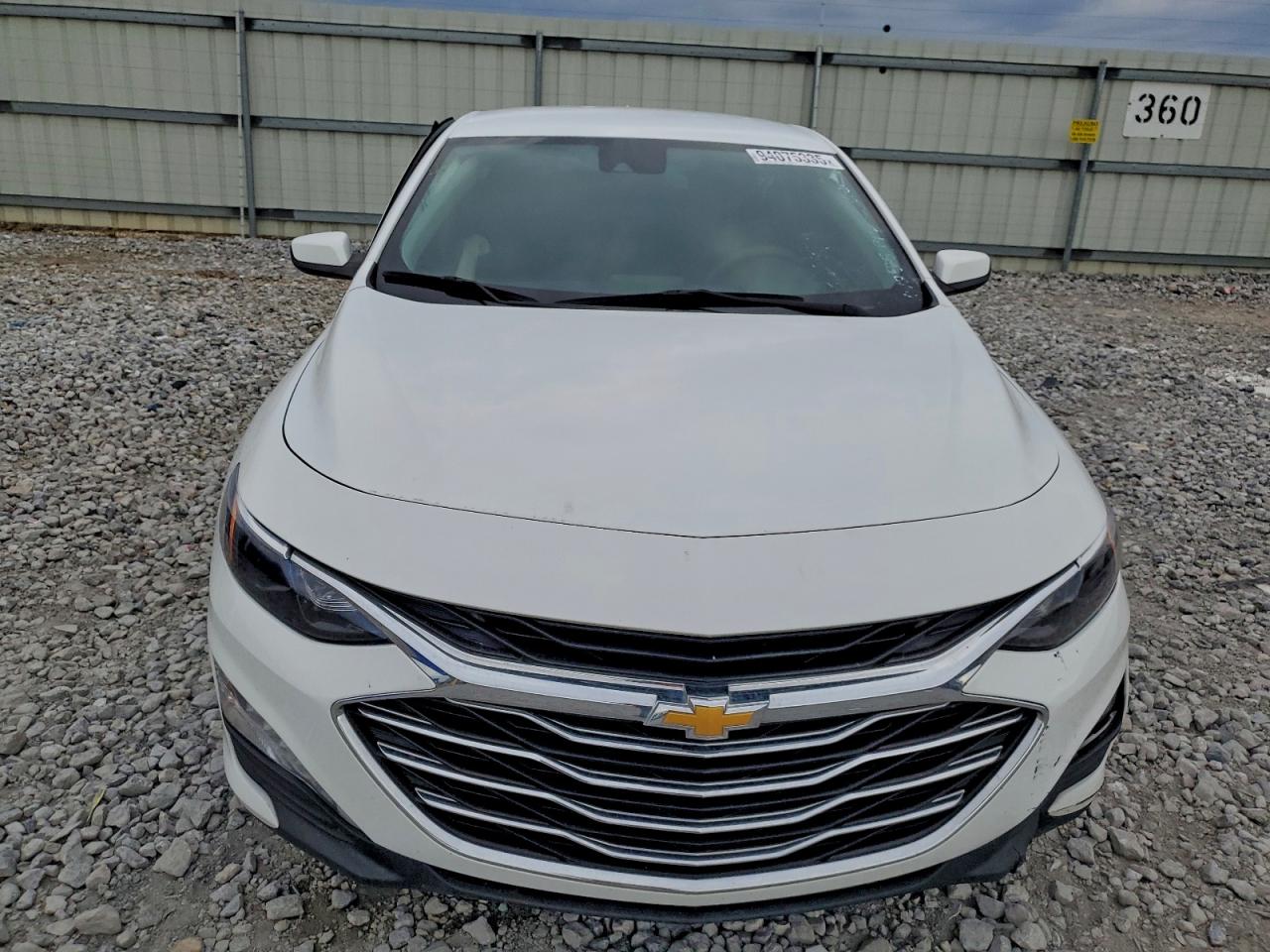 2024 CHEVROLET MALIBU LT photo 5