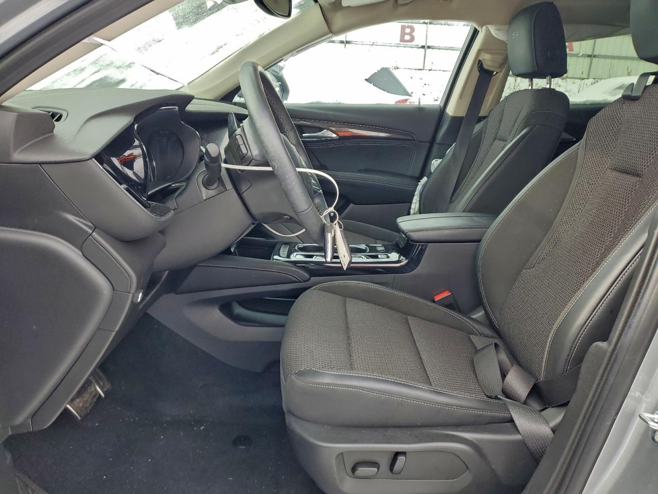 2023 BUICK ENVISION PREFERRED photo 7