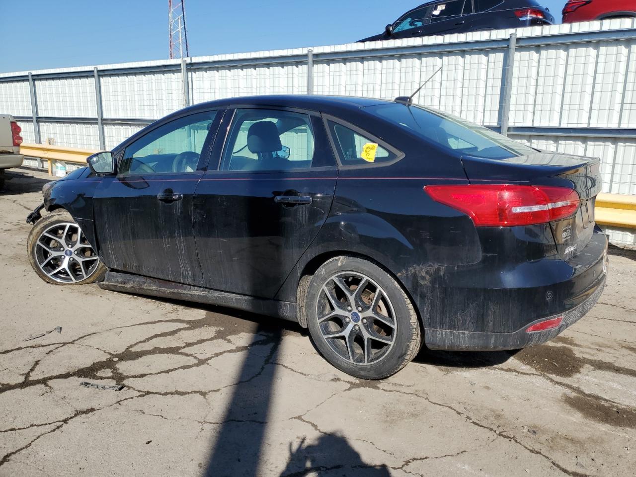 2017 FORD FOCUS SEL photo 3