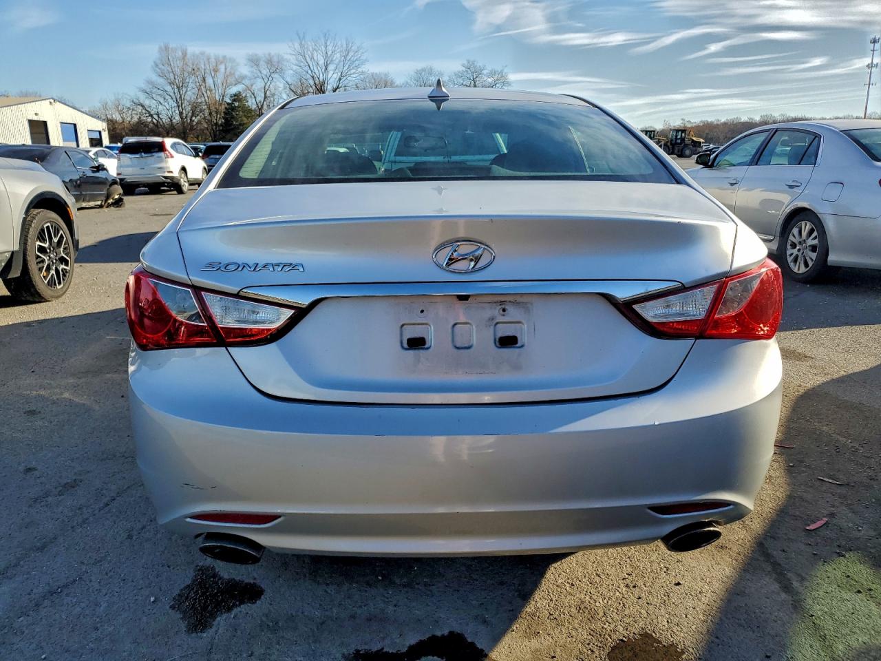 2013 HYUNDAI SONATA SE photo 6