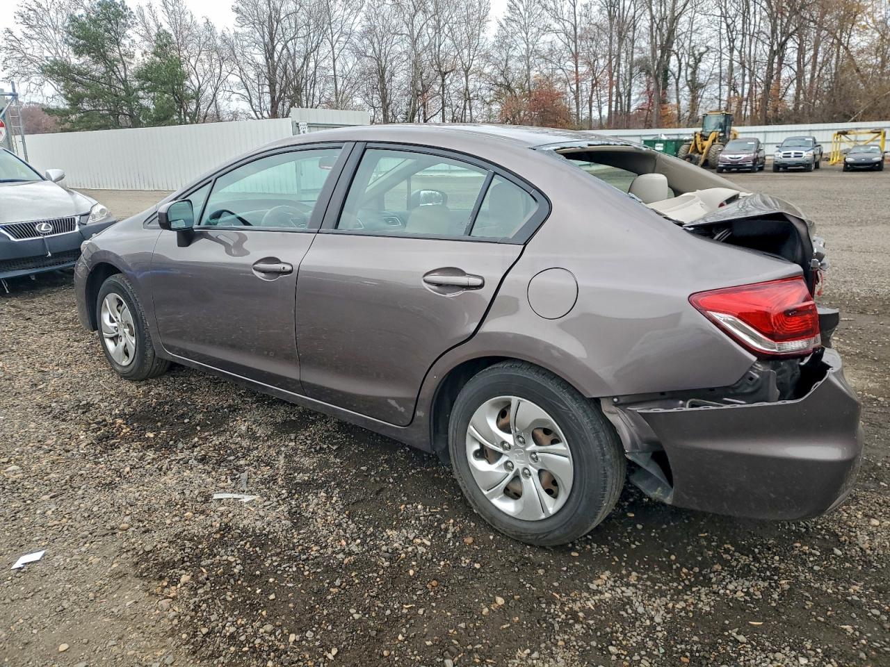 2015 HONDA CIVIC LX photo 4