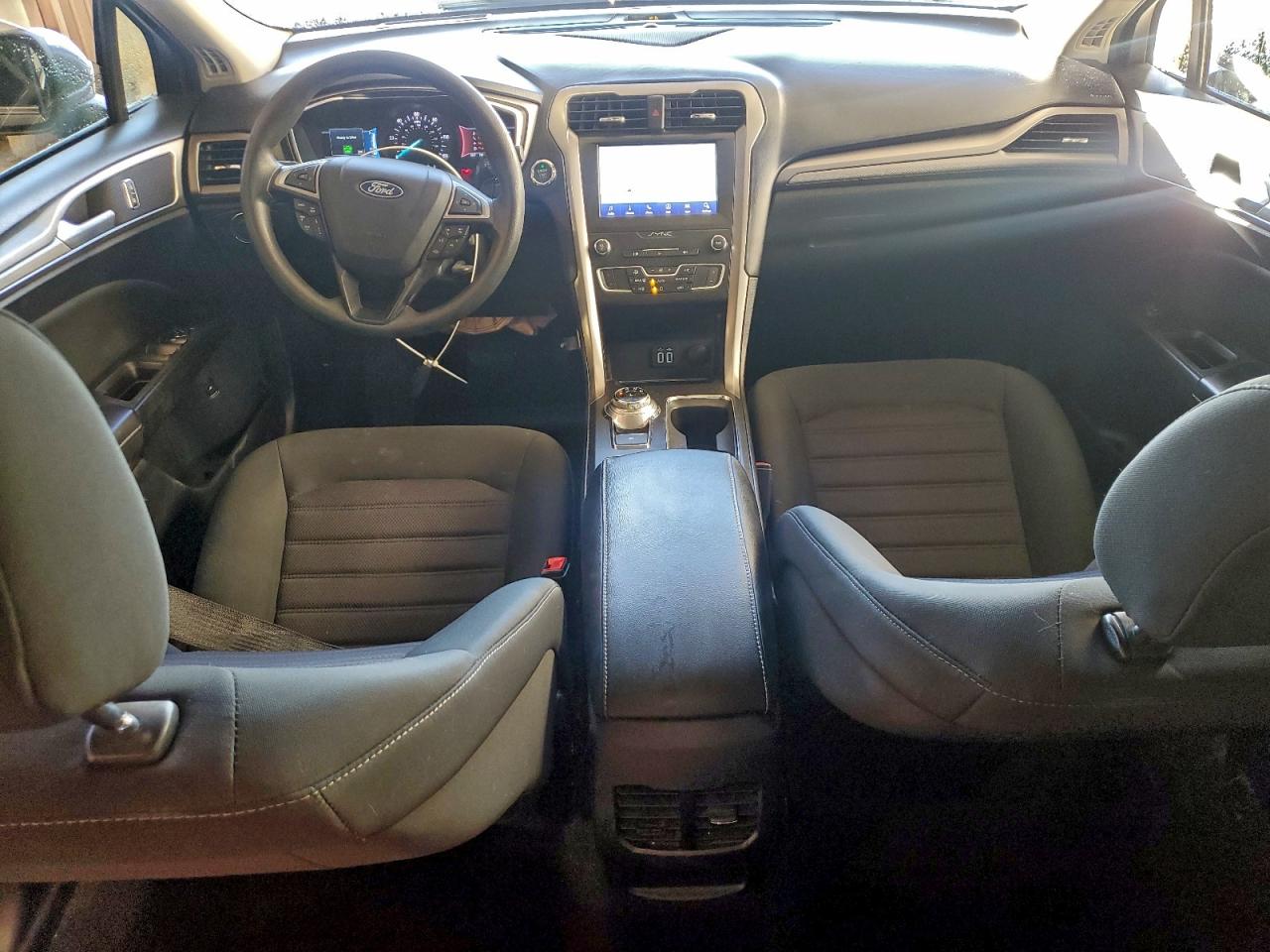 2020 FORD FUSION SE photo 15