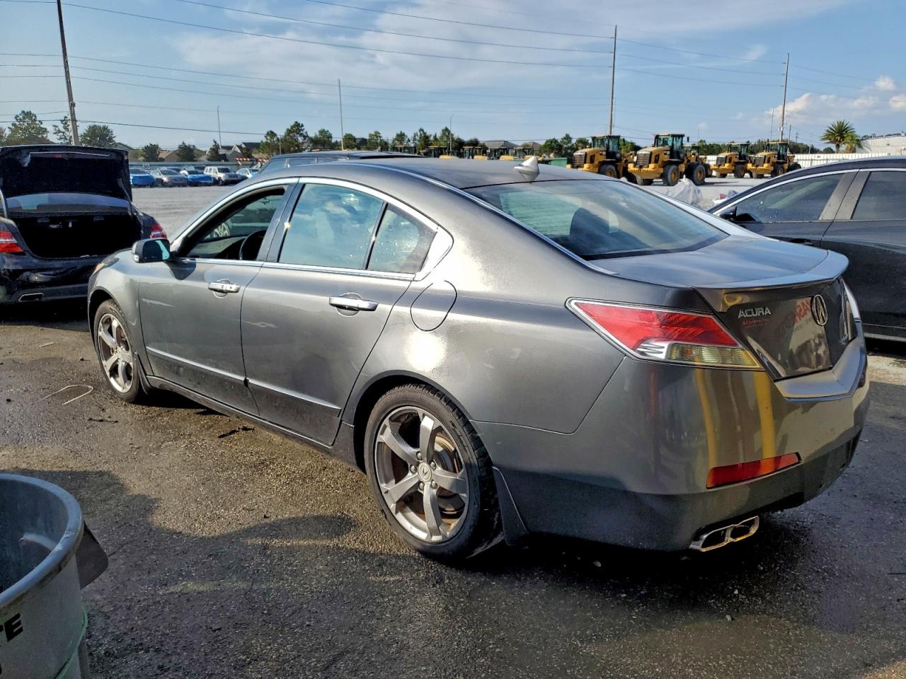 2010 ACURA TL photo 2