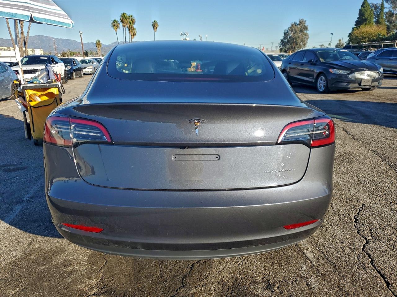 2023 TESLA MODEL 3 photo 6