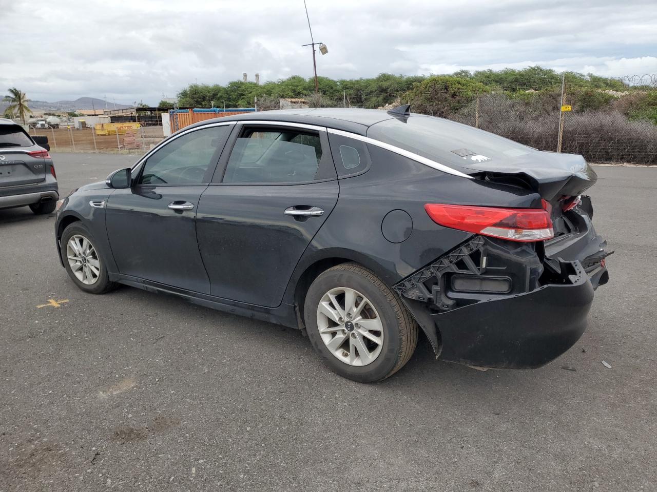 2016 KIA OPTIMA LX photo 3