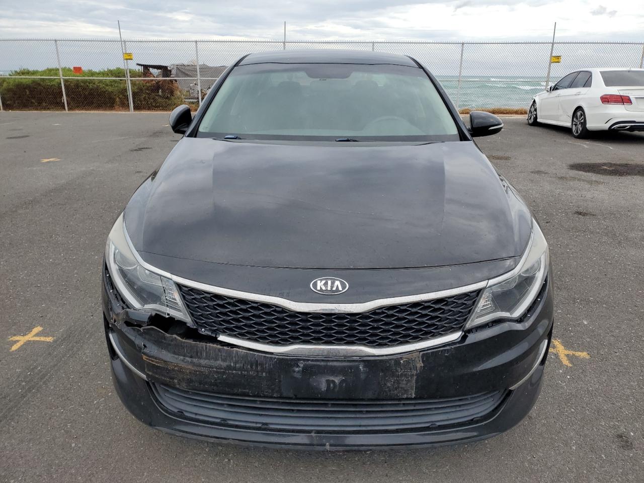 2016 KIA OPTIMA LX photo 9