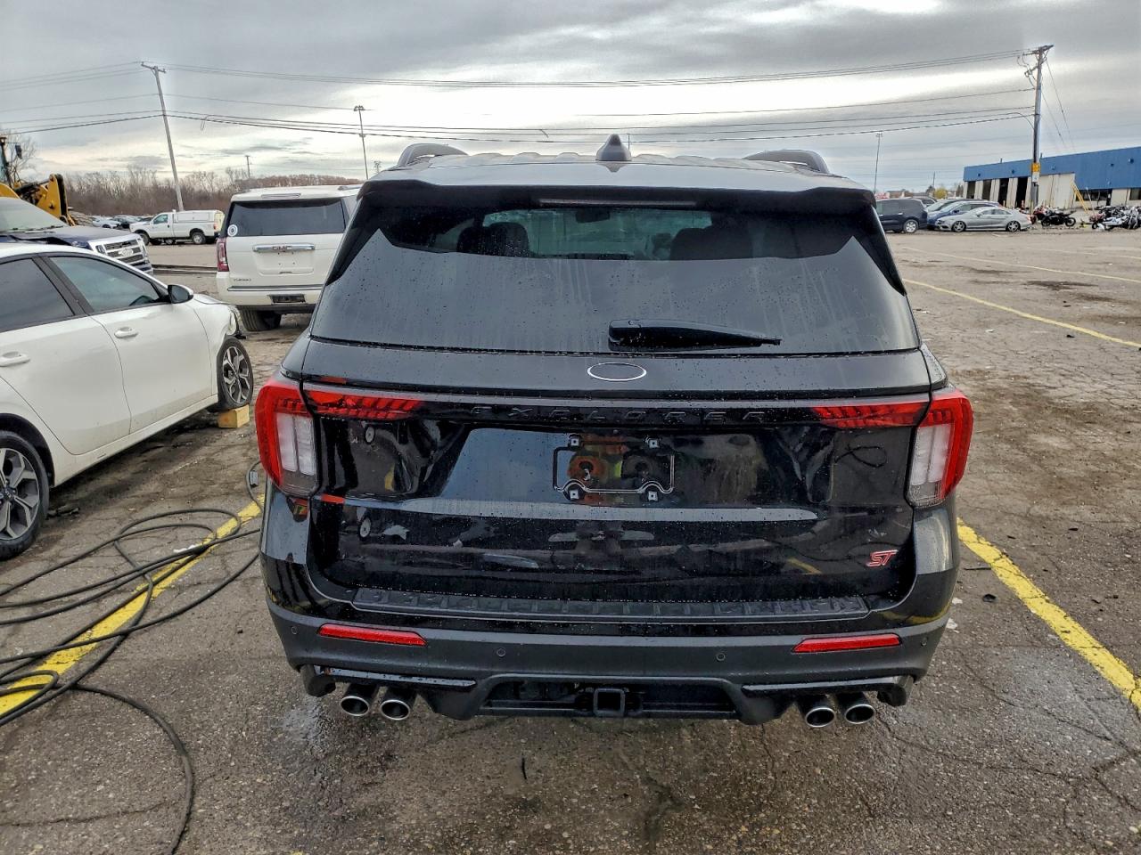 2025 FORD EXPLORER ST photo 6