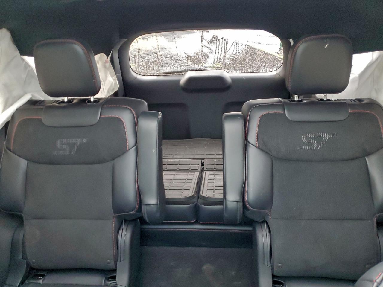 2025 FORD EXPLORER ST photo 10