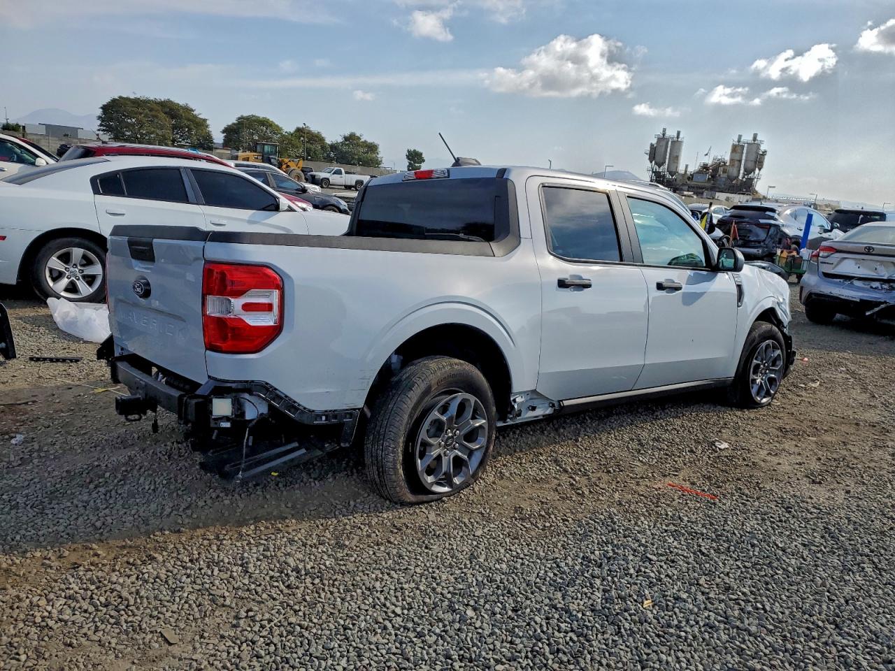 2025 FORD MAVERICK XLT photo 7