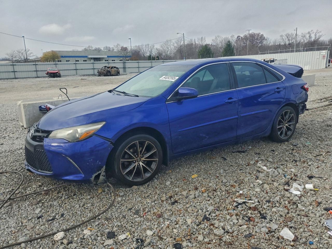 2015 TOYOTA CAMRY