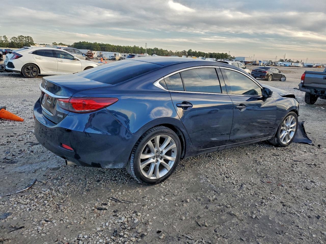 2017 MAZDA 6 TOURING photo 3